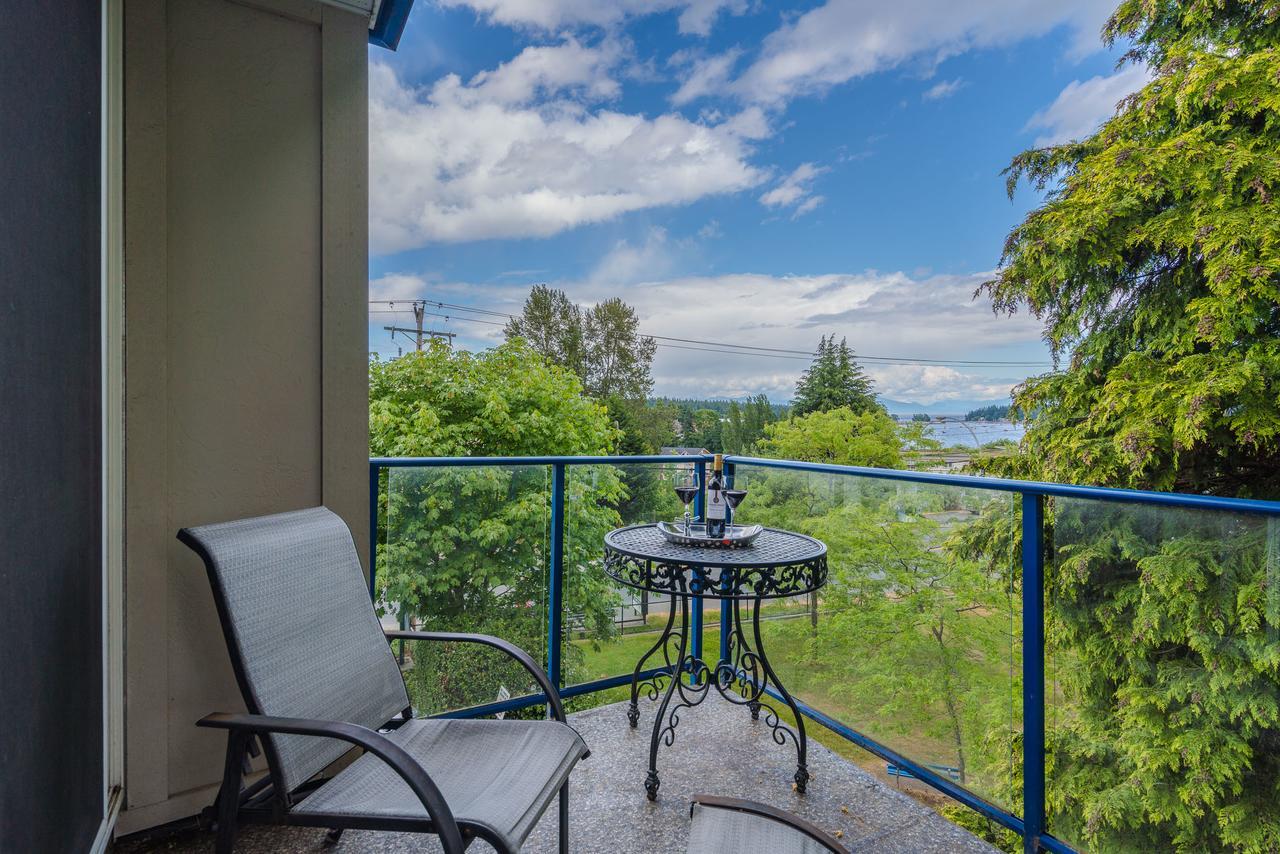 Апартаменты Luxury Penthouse Downtown Нанаймо Экстерьер фото